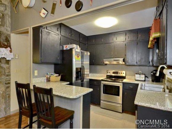1536 Fox Run Road Waynesville, NC 28785 - Photo 8 of 14 Gallery Image 8