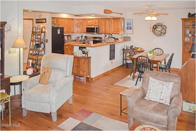 $595,000 | 10 C Hummingbird Circle, Horicon, NY 12808