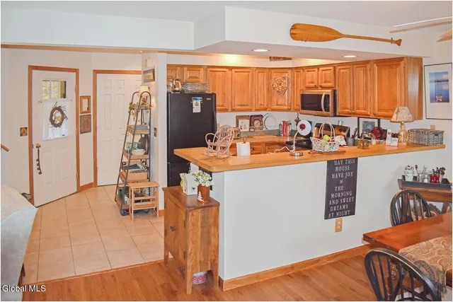 $595,000 | 10 C Hummingbird Circle, Horicon, NY 12808