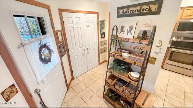 $595,000 | 10 C Hummingbird Circle, Horicon, NY 12808