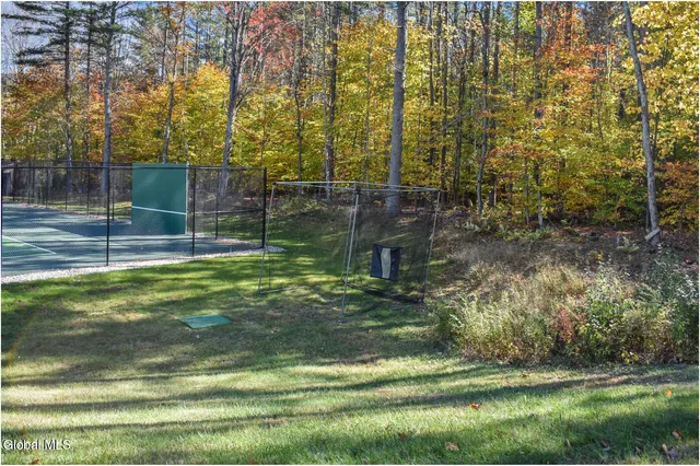 $595,000 | 10 C Hummingbird Circle, Horicon, NY 12808