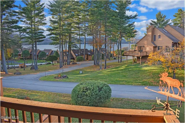 $595,000 | 10 C Hummingbird Circle, Horicon, NY 12808