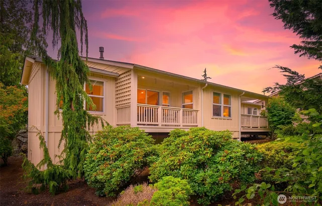 $399,999 | 500 North Laventure Road, Mount Vernon, WA 98273