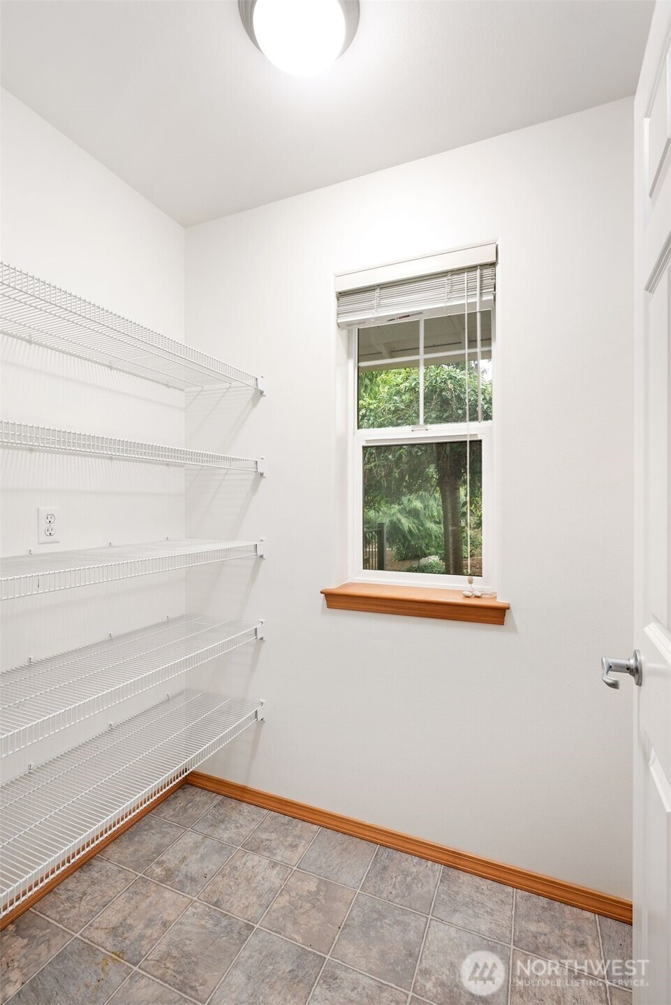 500 North Laventure Road Mount Vernon, WA 98273 - Photo 10 of 26