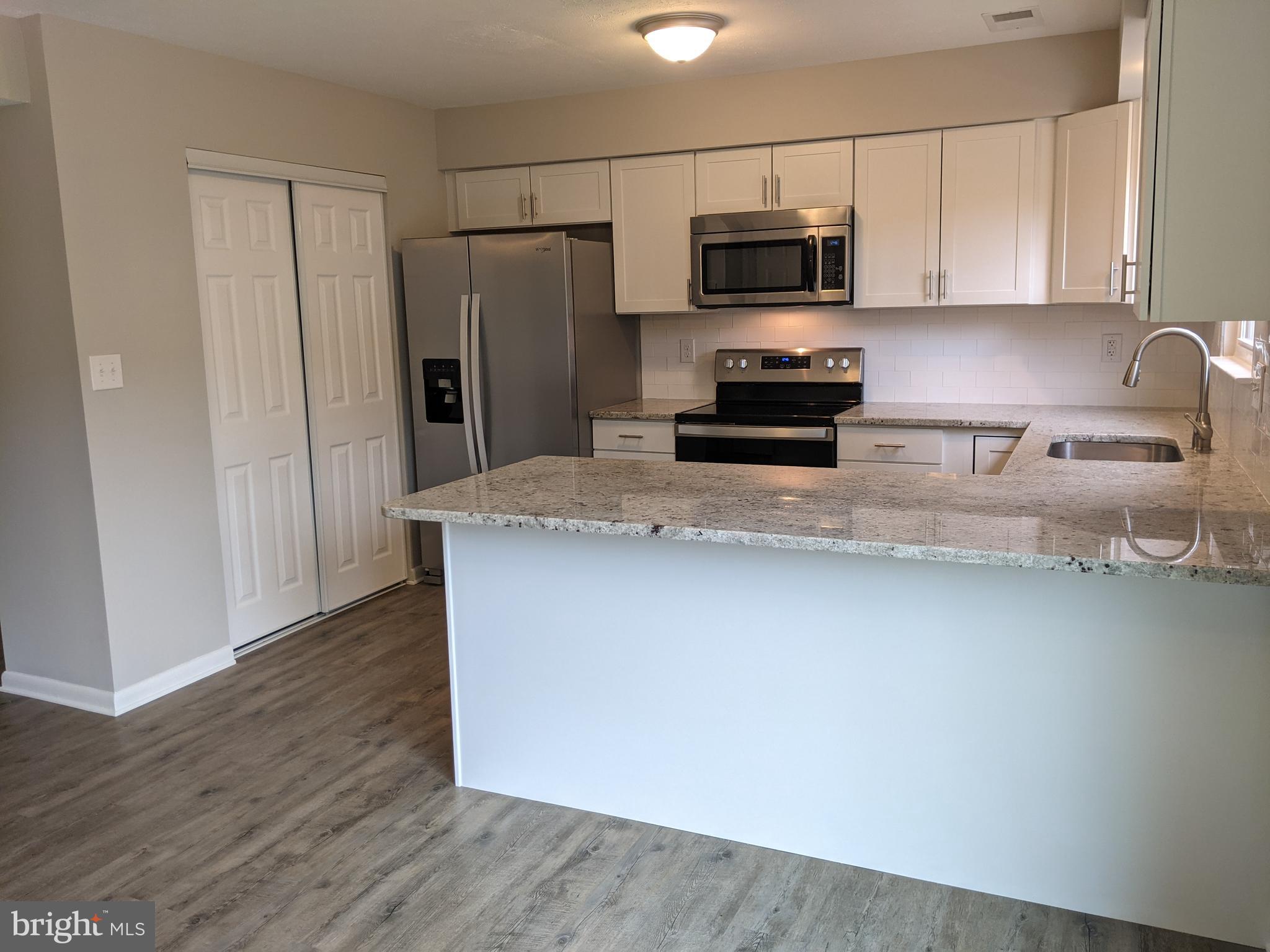 312 Rambling Ridge Court Pasadena, MD 21122 - Photo 2 of 48