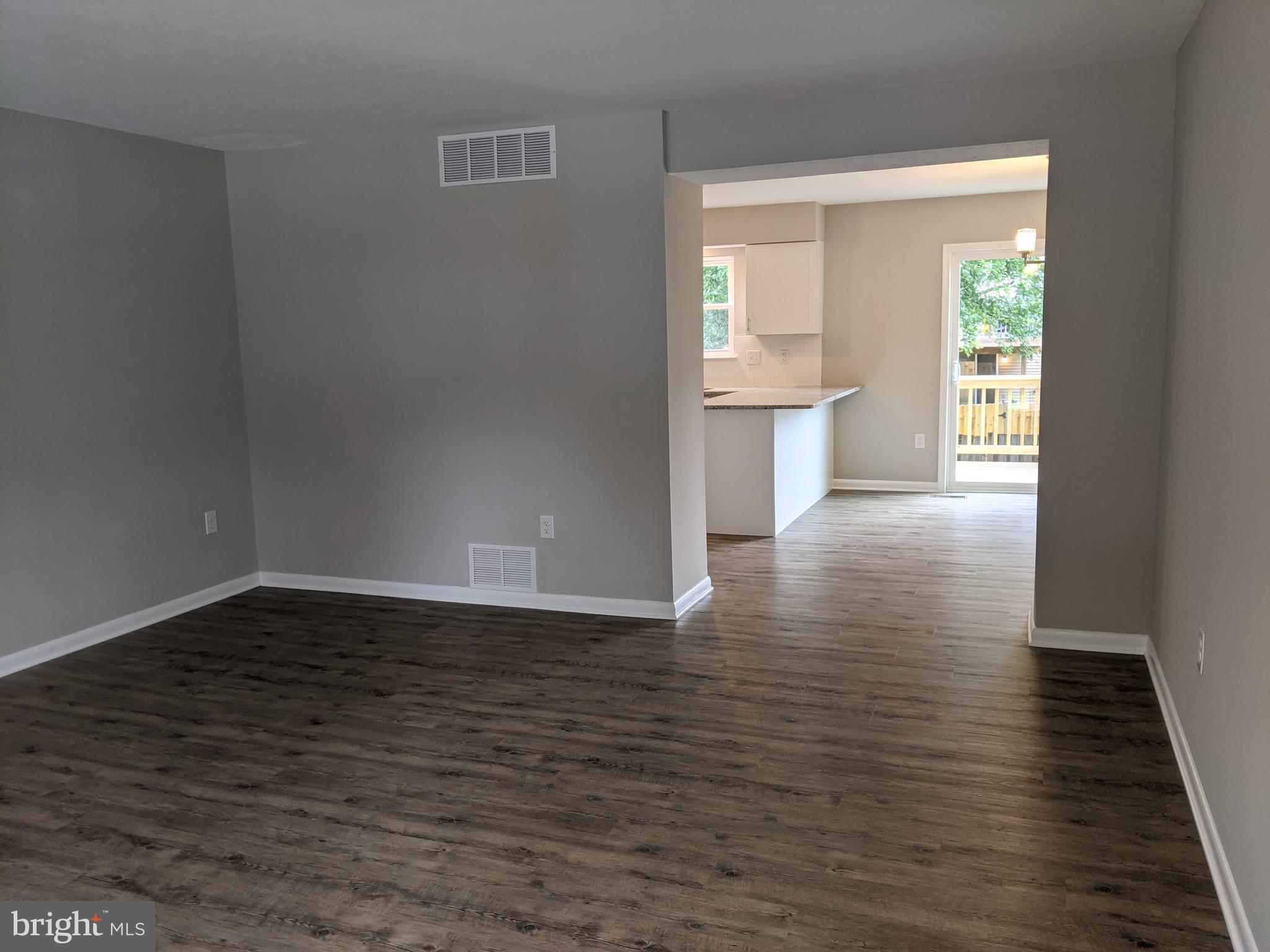 312 Rambling Ridge Court Pasadena, MD 21122 - Photo 6 of 48