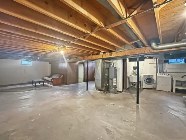 $2,750 | 432 Summer Drive, Schererville, IN 46375