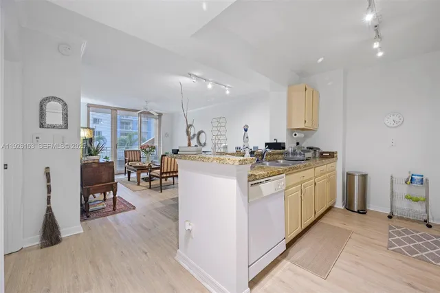 $315,000 | 2665 Southwest 37th Avenue, Unit 202, Miami, FL 33133