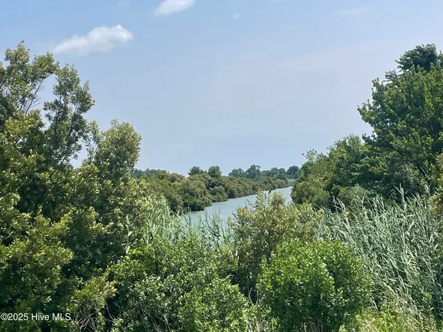 $35,000 | 204 B Sandpiper Drive, Hertford, NC 27944