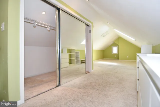 $719,000 | 2100 South Quebec Street, Arlington, VA 22204