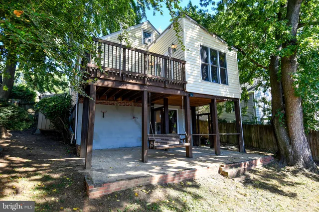 $719,000 | 2100 South Quebec Street, Arlington, VA 22204