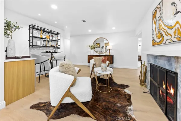 $1,750,000 | 326 East Sierra Madre Avenue, Glendora, CA 91741
