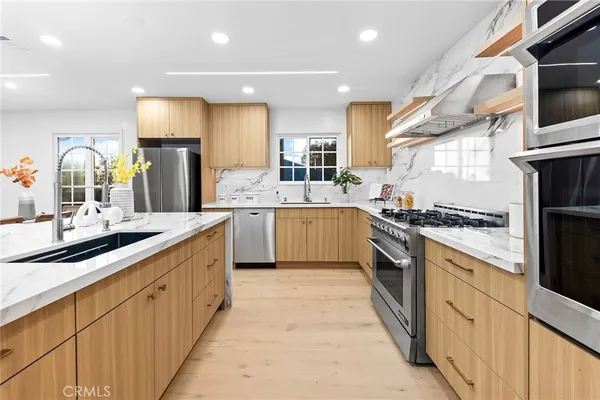 $1,750,000 | 326 East Sierra Madre Avenue, Glendora, CA 91741