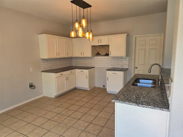 $344,900 | 12417 Worthington Lane, Rhome, TX 76078
