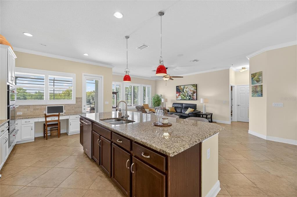 6903 Crestpoint Drive Apollo Beach, FL 33572 - Photo 38 of 95