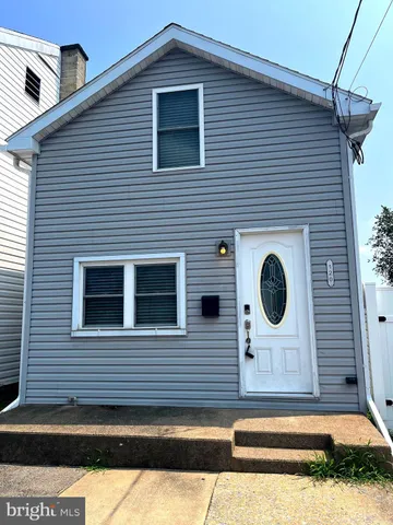 $1,550 | 120 North Frederick Street, Mechanicsburg, PA 17055