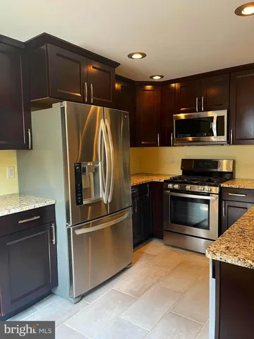 $1,550 | 120 North Frederick Street, Mechanicsburg, PA 17055