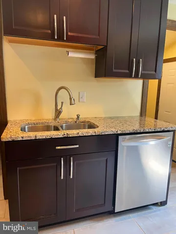 $1,550 | 120 North Frederick Street, Mechanicsburg, PA 17055