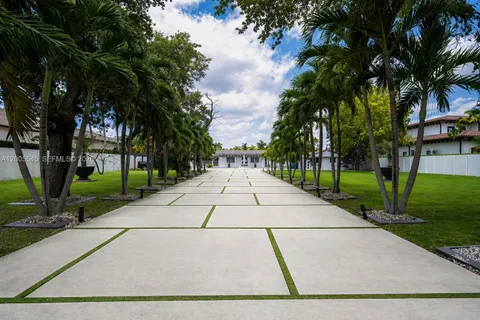 $1,375,000 | 150 Northwest 130th Avenue, Miami, FL 33184