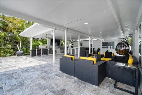 $1,375,000 | 150 Northwest 130th Avenue, Miami, FL 33184