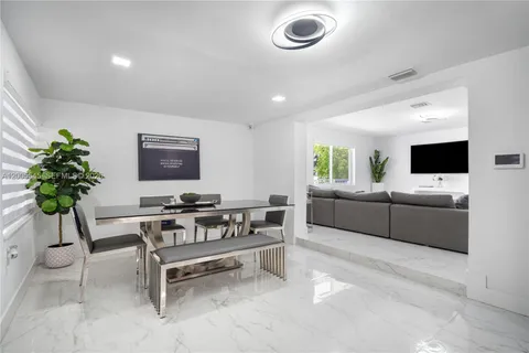 $1,375,000 | 150 Northwest 130th Avenue, Miami, FL 33184