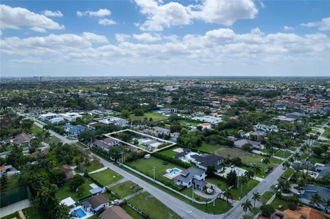 $1,375,000 | 150 Northwest 130th Avenue, Miami, FL 33184
