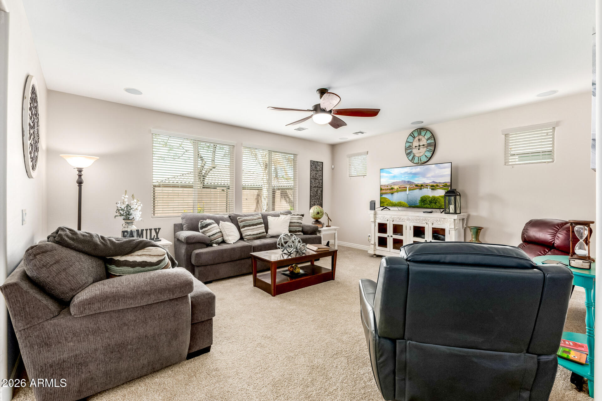 2454 East Stacey Road Gilbert, AZ 85298 - Photo 21 of 106 18 Stacey