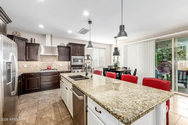 $695,000 | 2454 East Stacey Road, Gilbert, AZ 85298