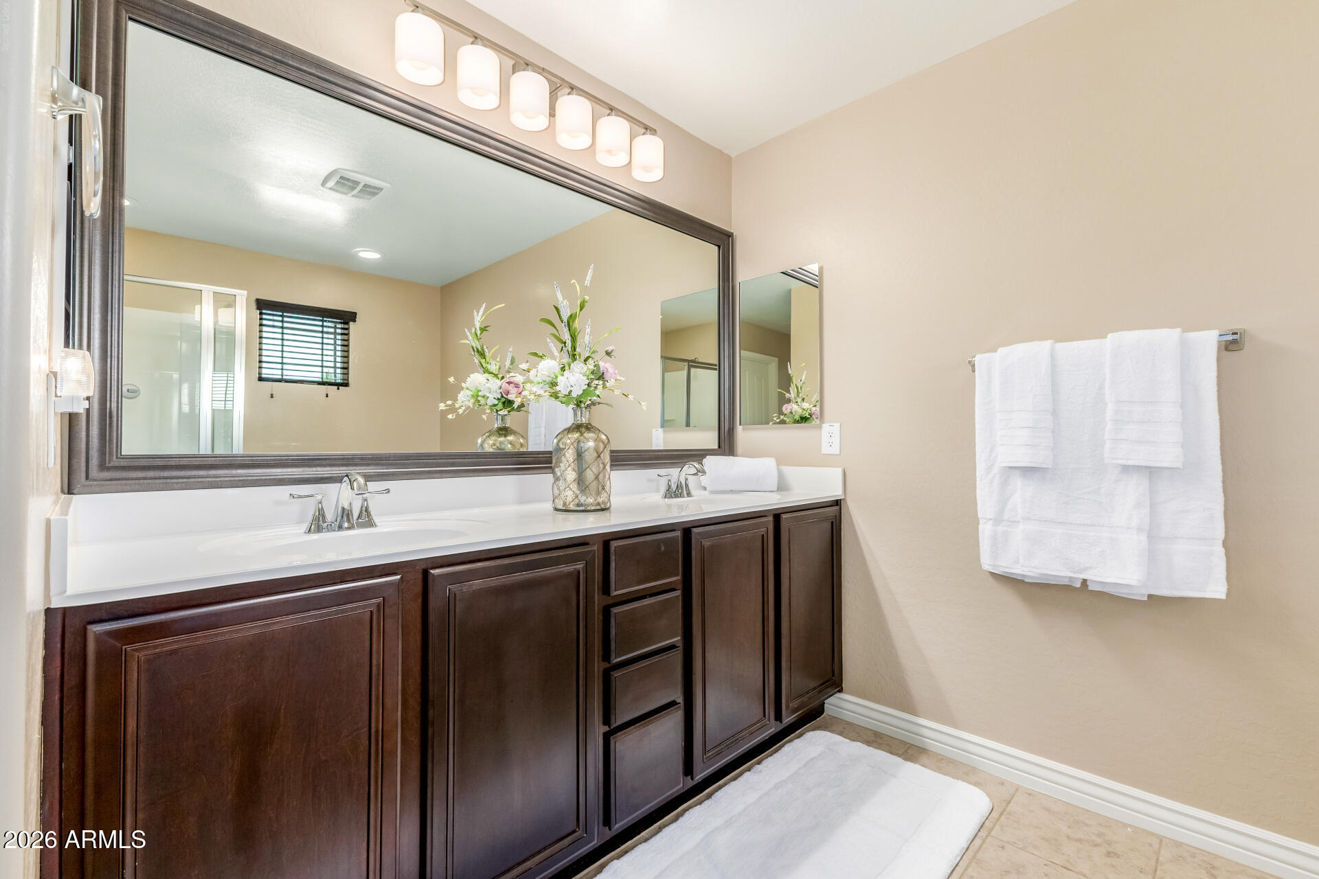 2454 East Stacey Road Gilbert, AZ 85298 - Photo 32 of 106 33 Stacey