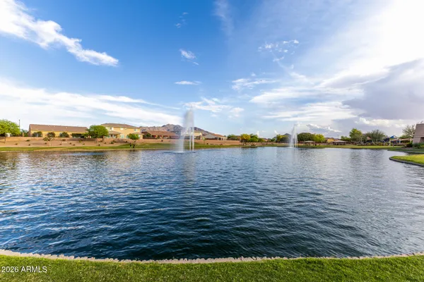 $695,000 | 2454 East Stacey Road, Gilbert, AZ 85298