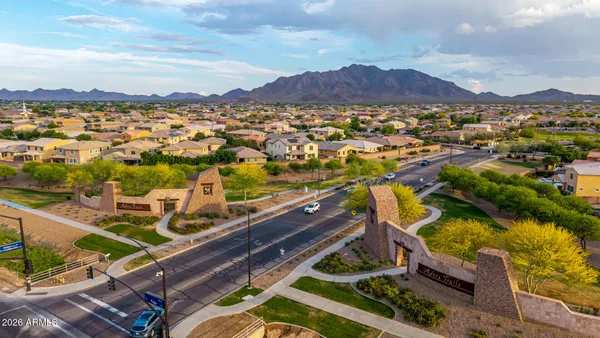 $695,000 | 2454 East Stacey Road, Gilbert, AZ 85298