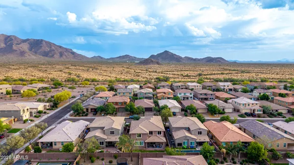 $695,000 | 2454 East Stacey Road, Gilbert, AZ 85298