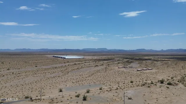 $570,000 | 81-acres South 81-acres S 72nd Highway, Salome, AZ 85348