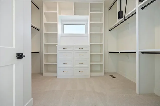 $1,199,900 | 16800 Parkhill Street, Overland Park, KS 66221