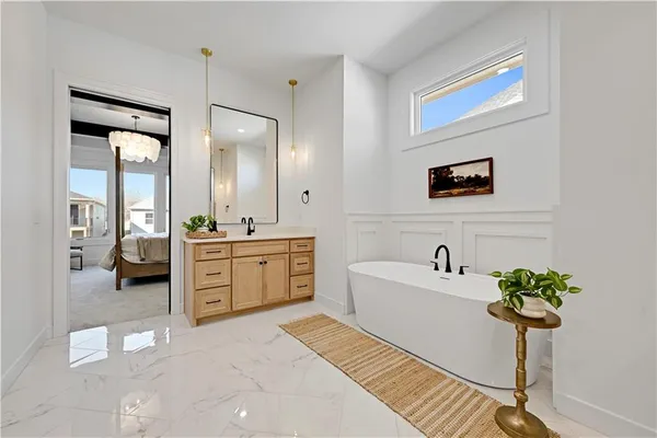 $1,139,900 | 16800 Parkhill Street, Overland Park, KS 66221