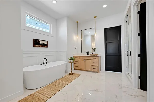 $1,139,900 | 16800 Parkhill Street, Overland Park, KS 66221