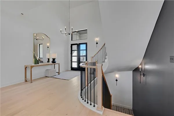 $1,139,900 | 16800 Parkhill Street, Overland Park, KS 66221