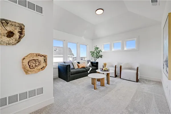 $1,139,900 | 16800 Parkhill Street, Overland Park, KS 66221