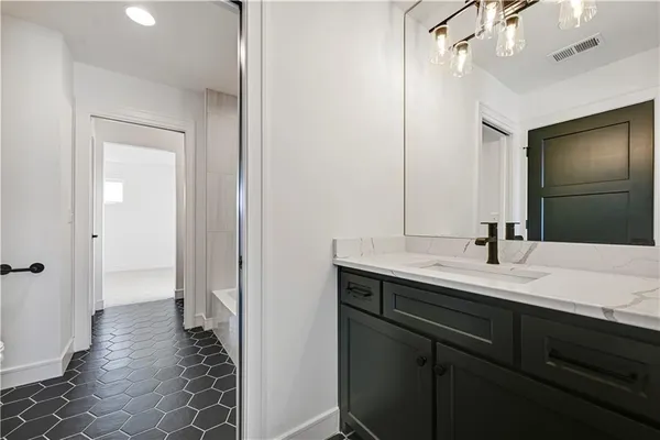 $1,139,900 | 16800 Parkhill Street, Overland Park, KS 66221