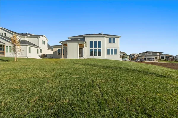 $1,139,900 | 16800 Parkhill Street, Overland Park, KS 66221