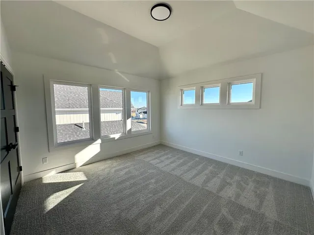 $1,199,900 | 16800 Parkhill Street, Overland Park, KS 66221