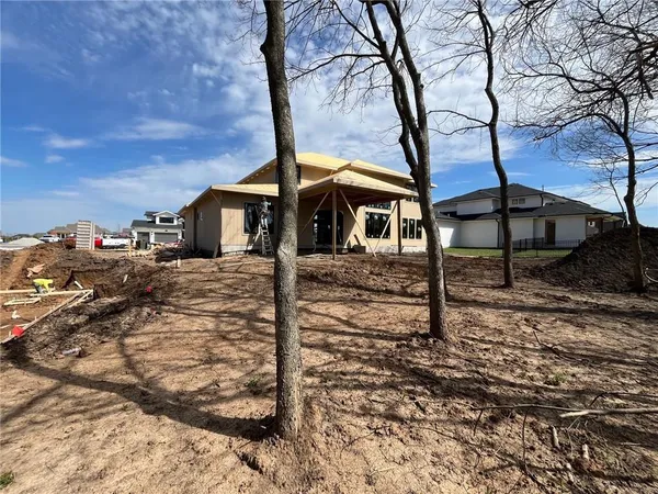 $1,139,900 | 16800 Parkhill Street, Overland Park, KS 66221