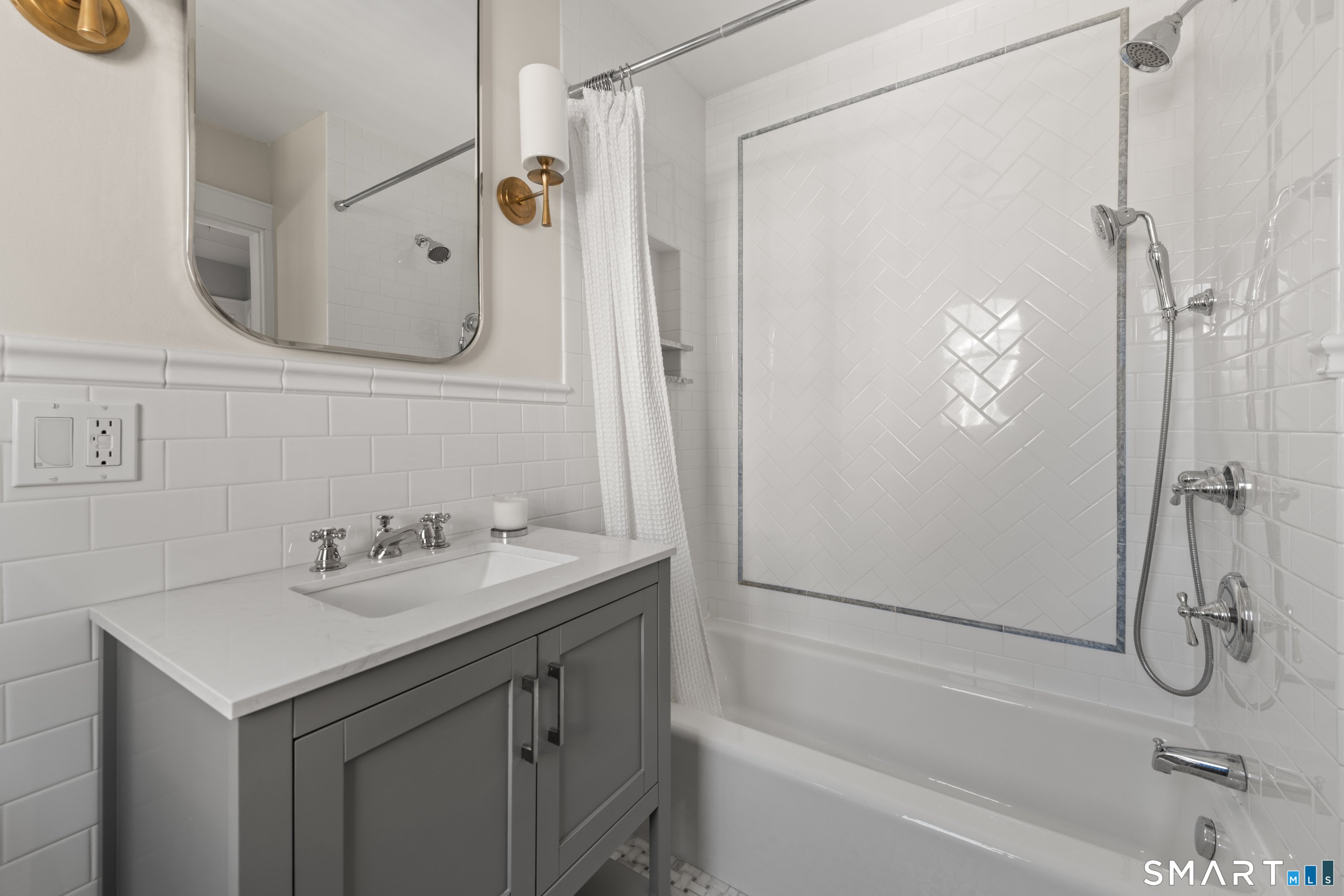 984 Valley Road Fairfield, CT 06825 - Photo 19 of 32