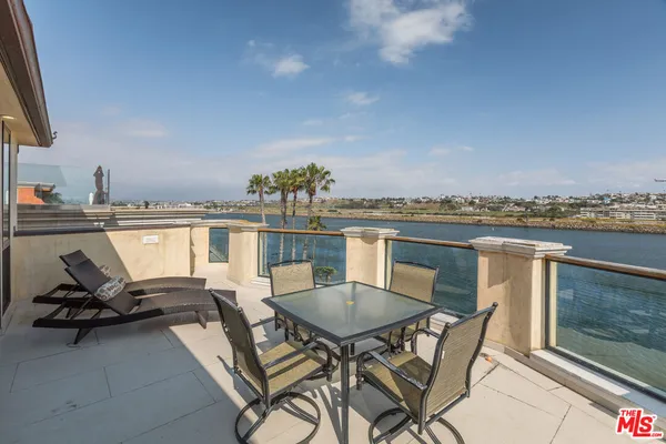 $24,950 | 119 VÃa Marina, Marina del Rey, CA 90292