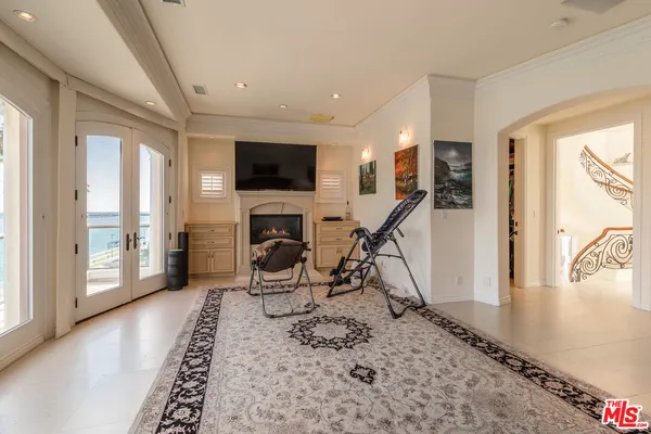 $24,950 | 119 VÃa Marina, Marina del Rey, CA 90292
