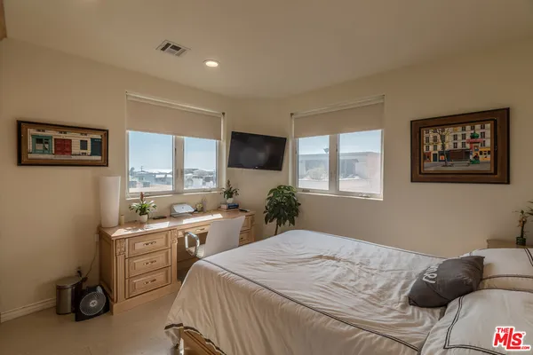 $24,950 | 119 VÃa Marina, Marina del Rey, CA 90292