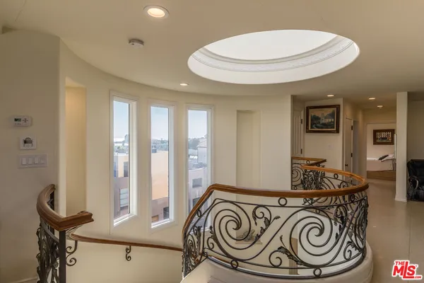 $24,950 | 119 VÃa Marina, Marina del Rey, CA 90292