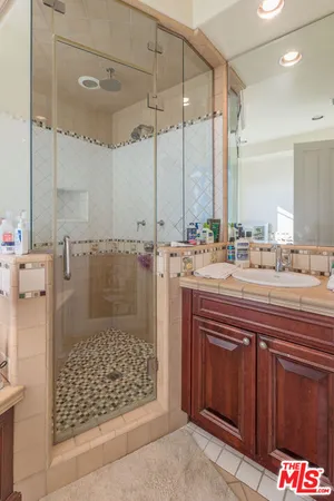 $24,950 | 119 VÃa Marina, Marina del Rey, CA 90292