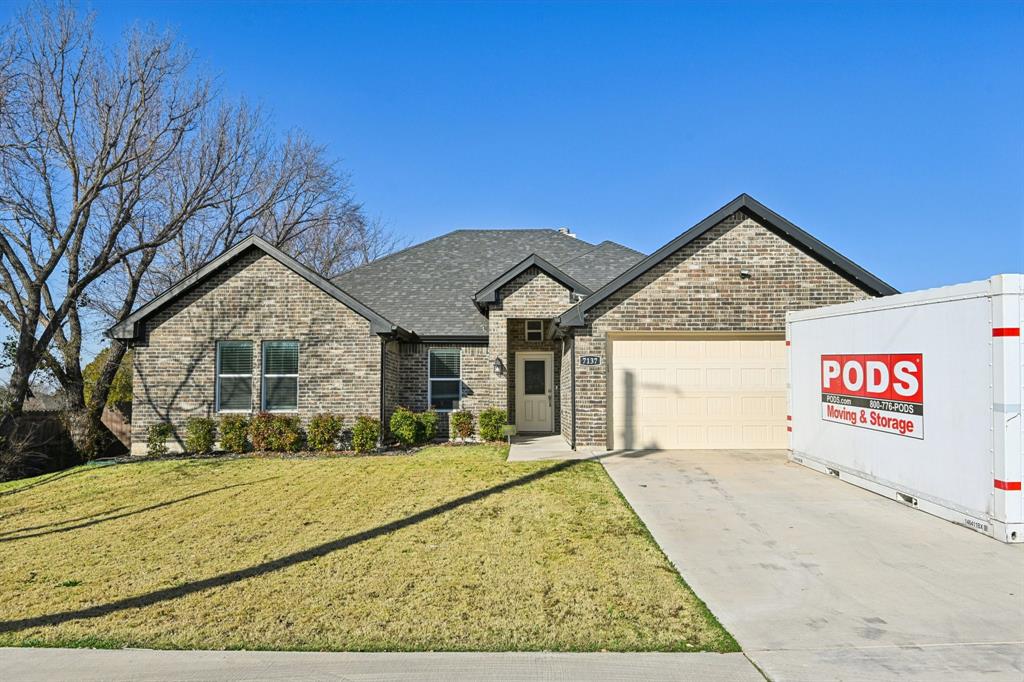 7137 John T White Road Fort Worth, TX 76120 - Photo 2 of 29