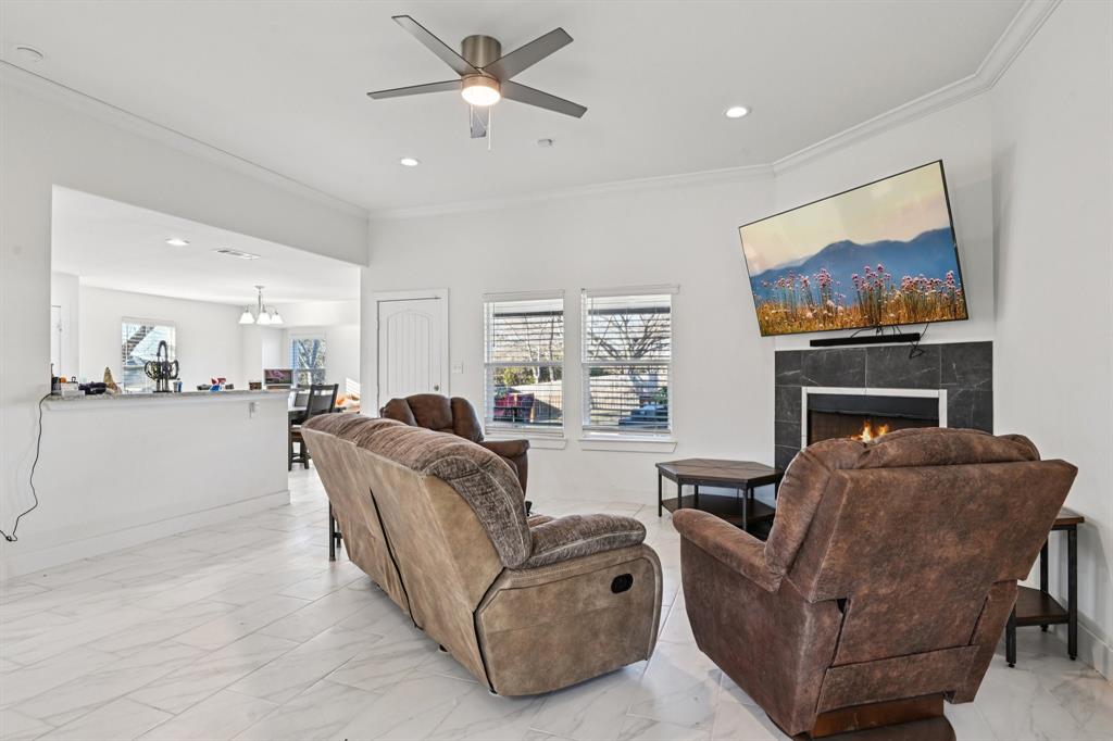 7137 John T White Road Fort Worth, TX 76120 - Photo 7 of 29